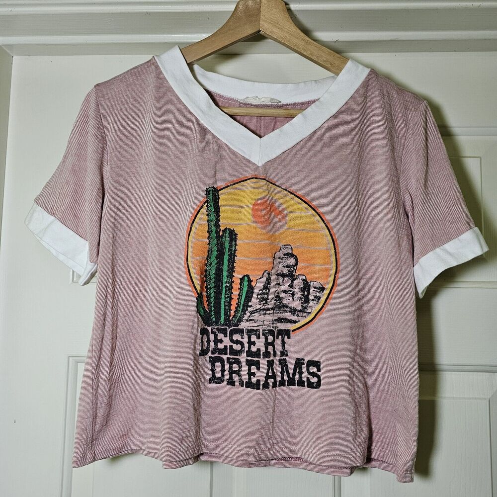 Altar'd State Cropped Graphic Tee Juniors "Desert Dreams" Small